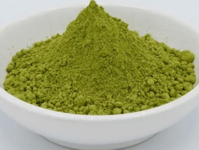 miska s kratomem
